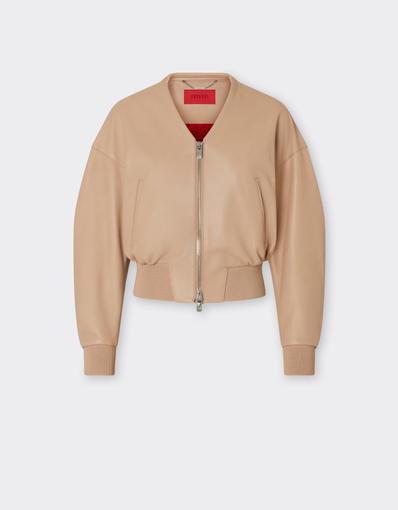 Bomber corto de piel con cuello en V