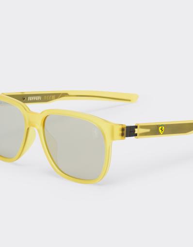 Scuderia Ferrari transparent yellow sunglasses with mirrored lenses