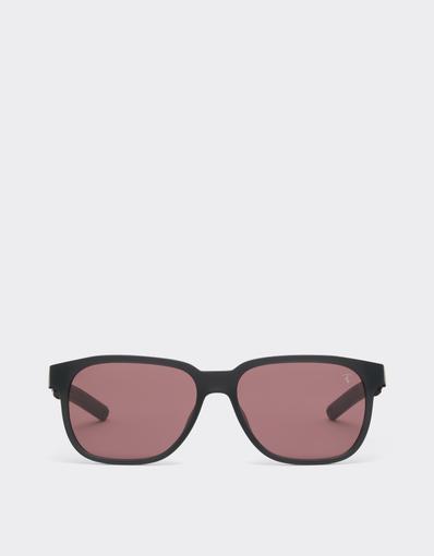 Scuderia Ferrari sunglasses with exclusive Contrast Pro™ lenses
