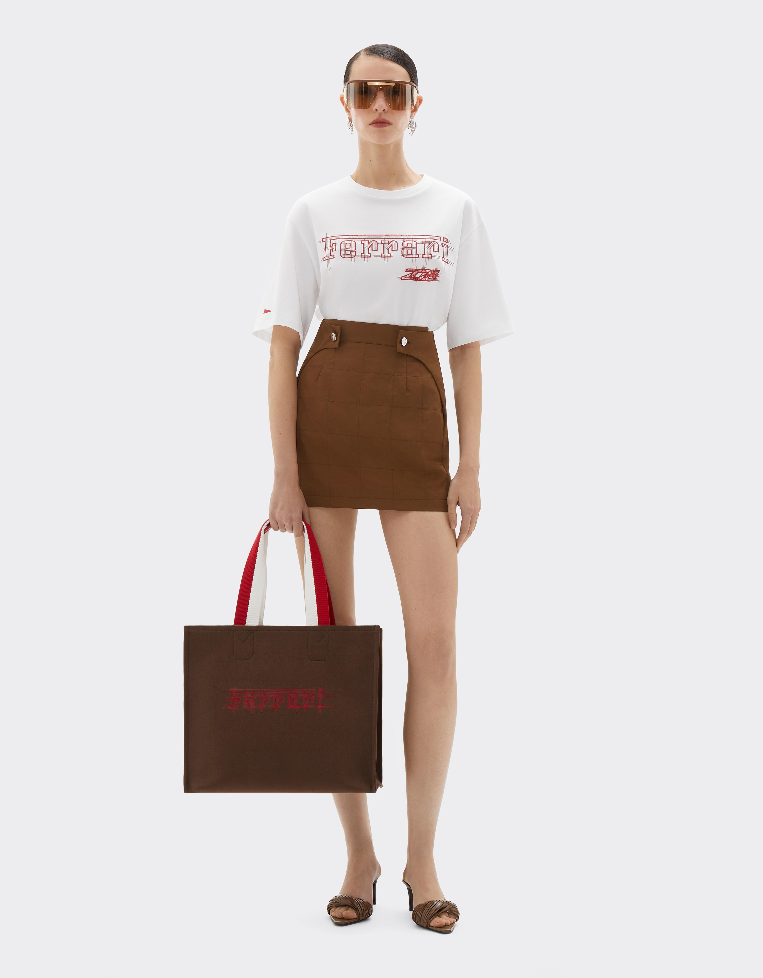 Bolso tote Ferrari de lona para el GP de Mónaco 2026