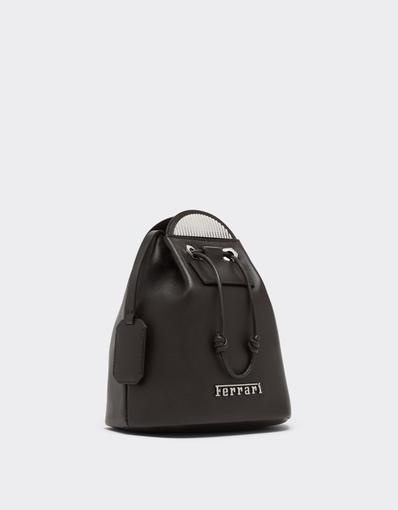 LE SAC DE POCHE FERRARI en nappa