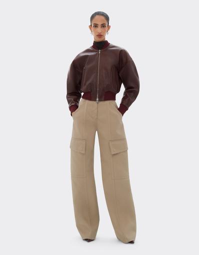 Chaqueta bomber corta de piel