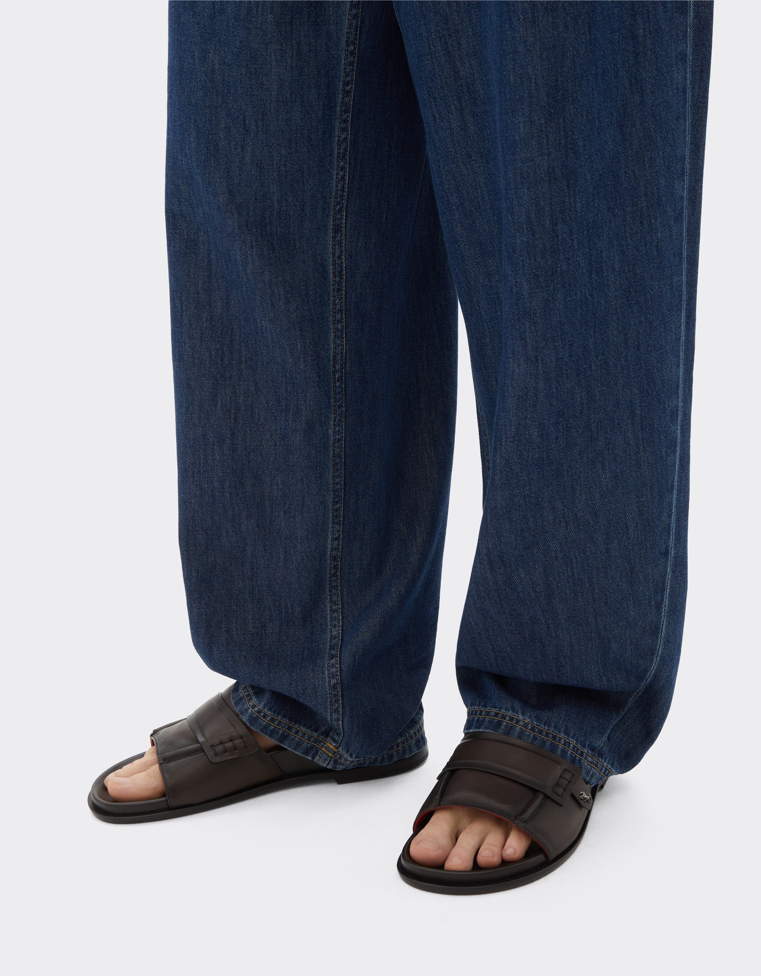 SLIDER FLAT BRF LEATHER
