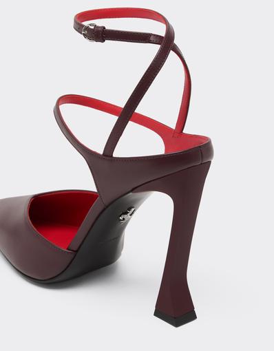 Semi-matt leather slingback with high heel