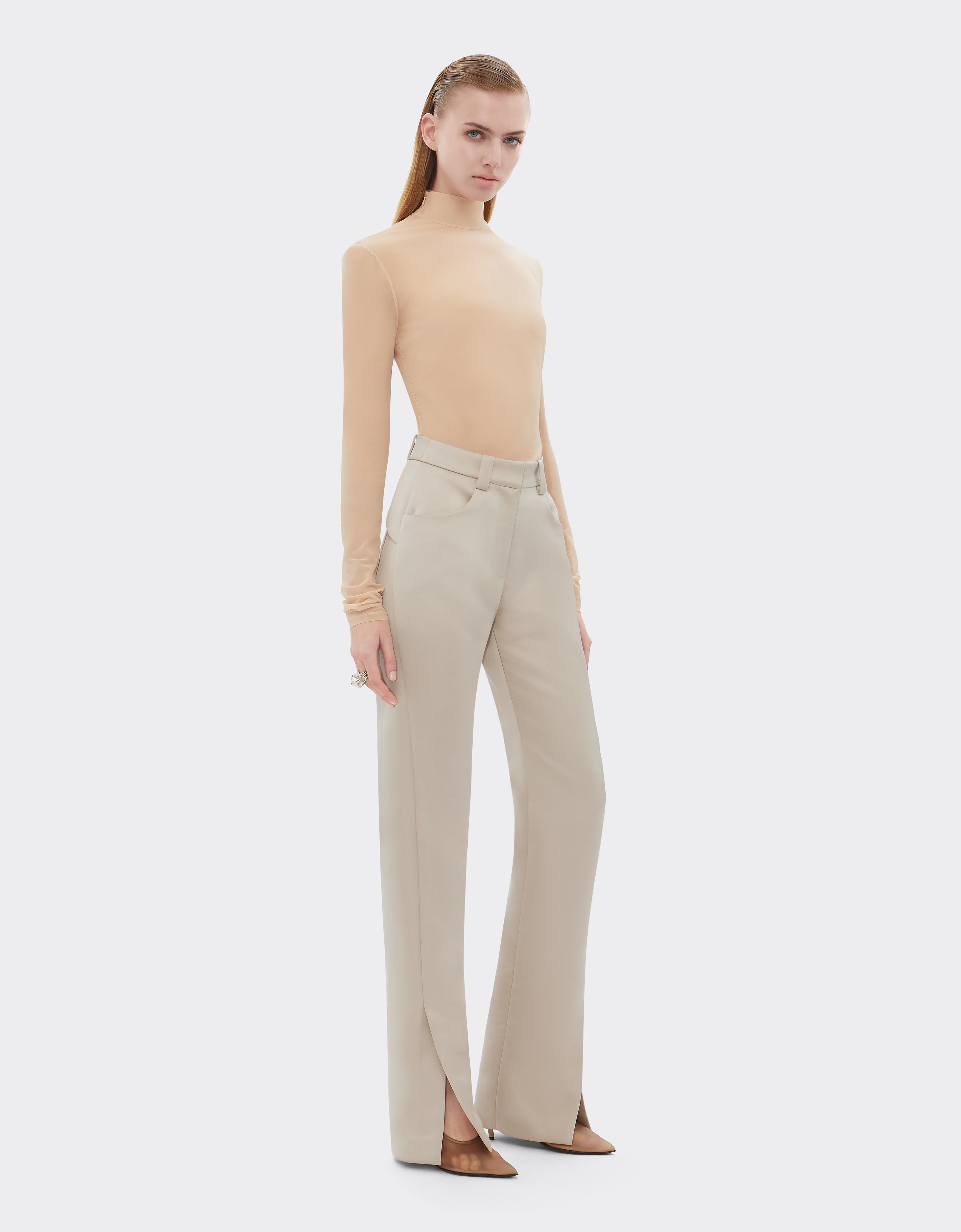 Pantalones de satén duquesa con hebilla