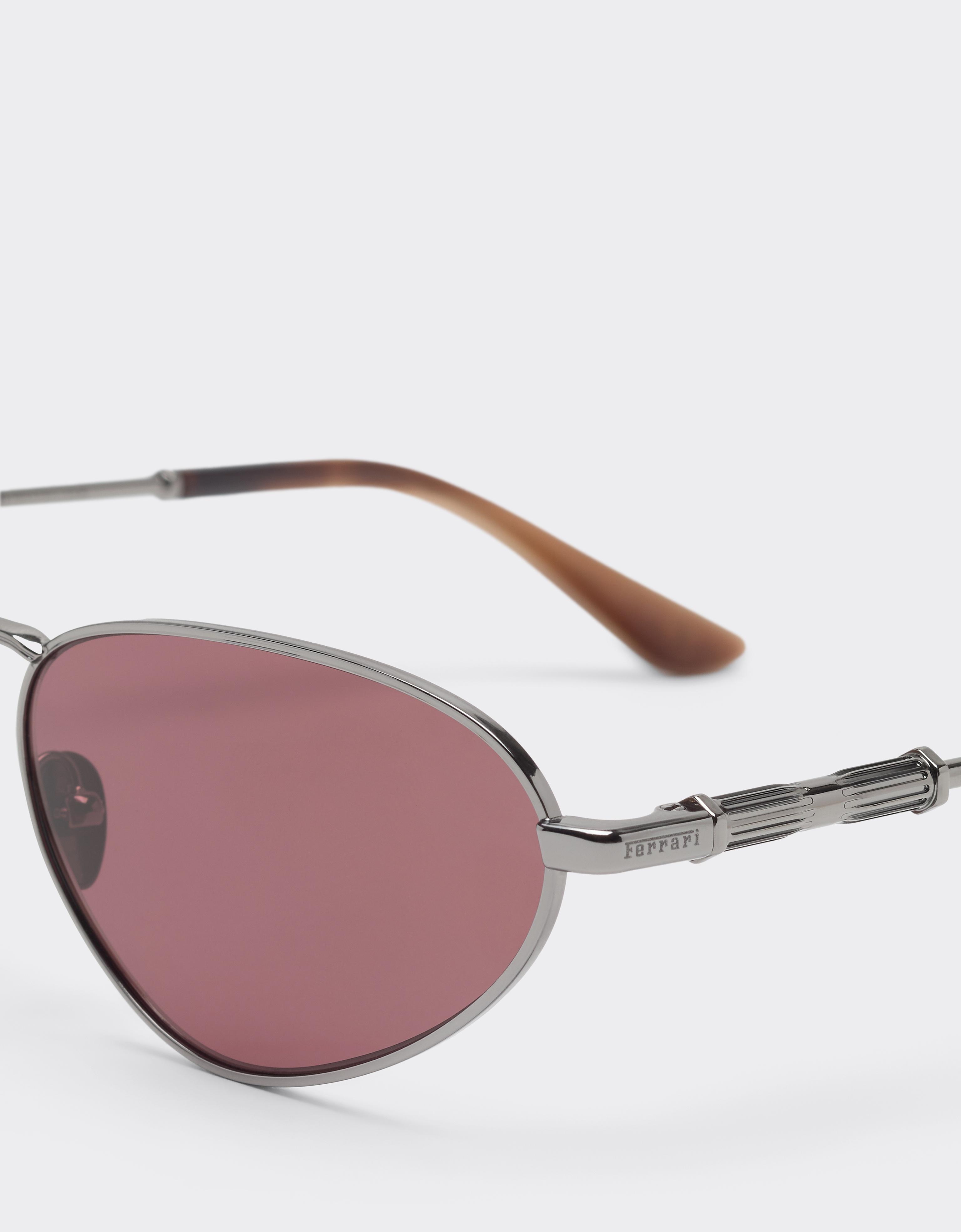 Sunglasses in polished gunmetal metal with exclusive Contrast Pro™ lenses