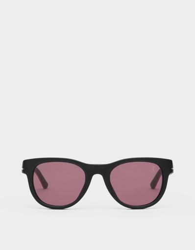 Scuderia Ferrari sunglasses with exclusive Ferrari Contrast Pro™ burgundy lenses