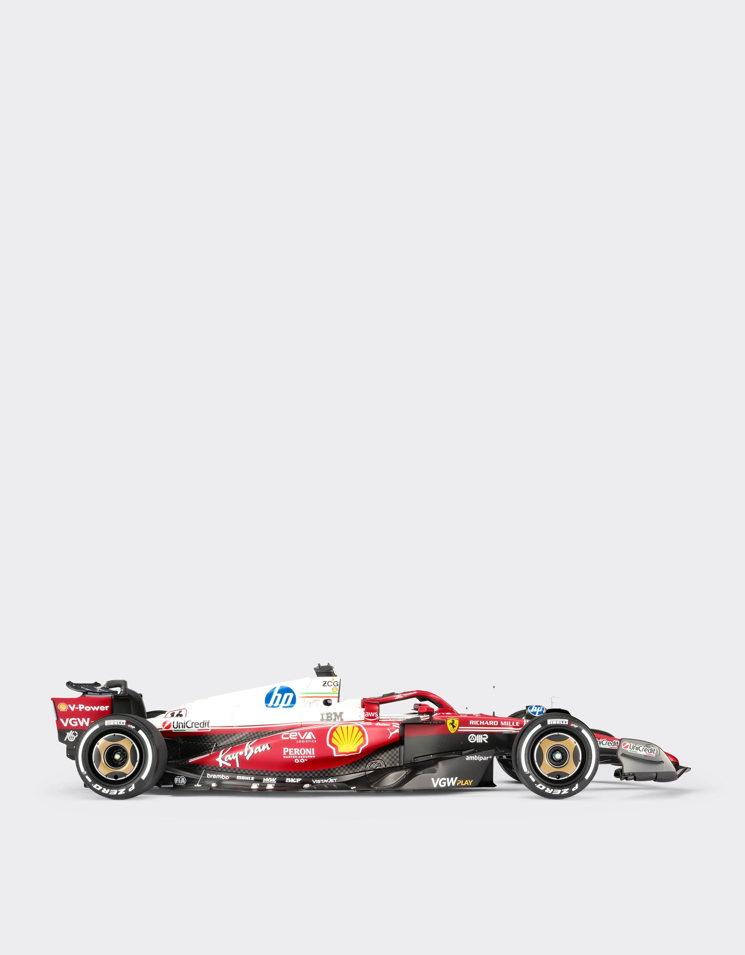 Maquette Ferrari SF-25 Leclerc à l'échelle 1:8