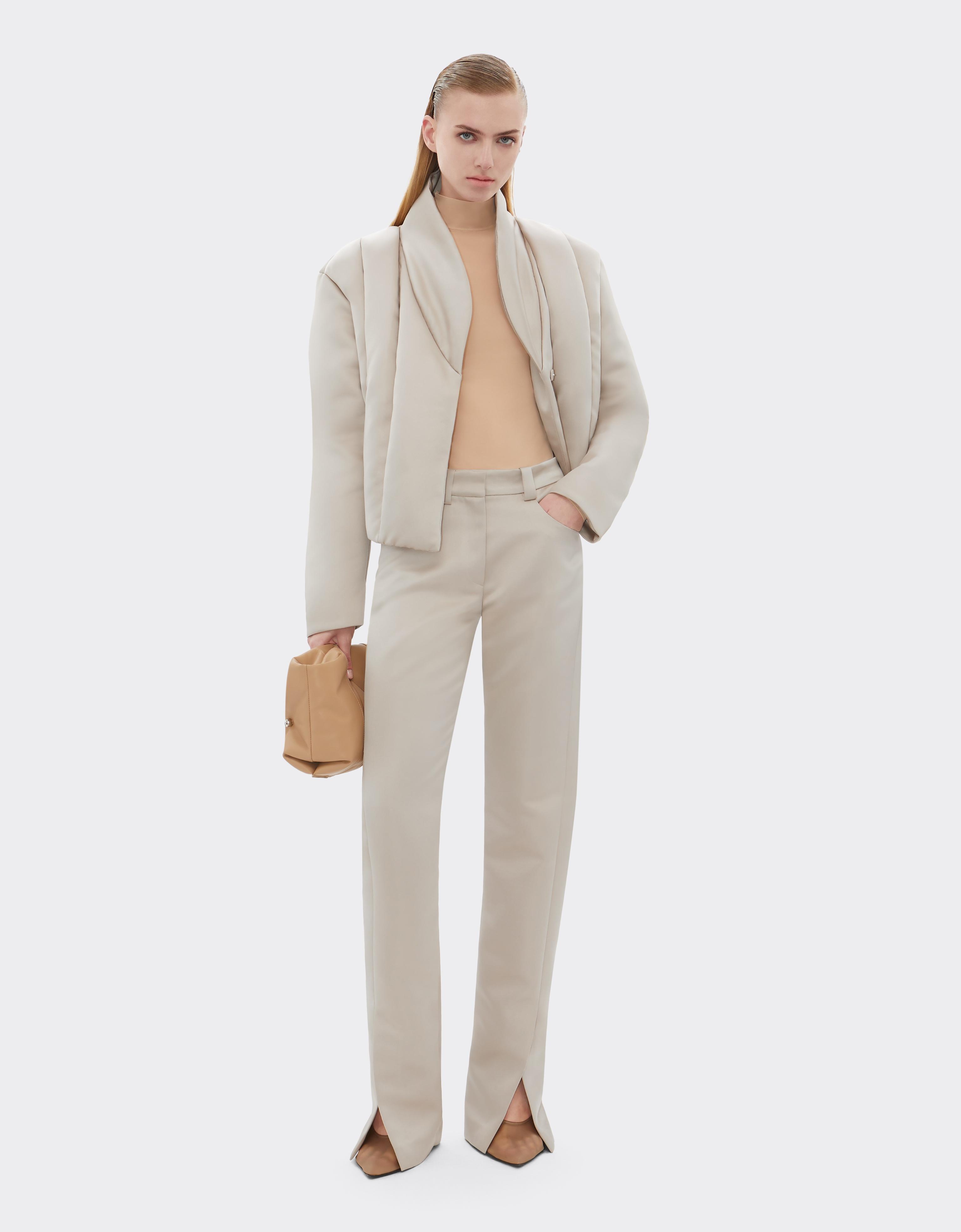 Pantalones de satén duquesa con hebilla