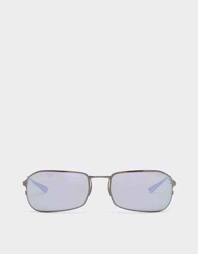Lunettes de soleil en titane gris fusil avec verres vert foncé