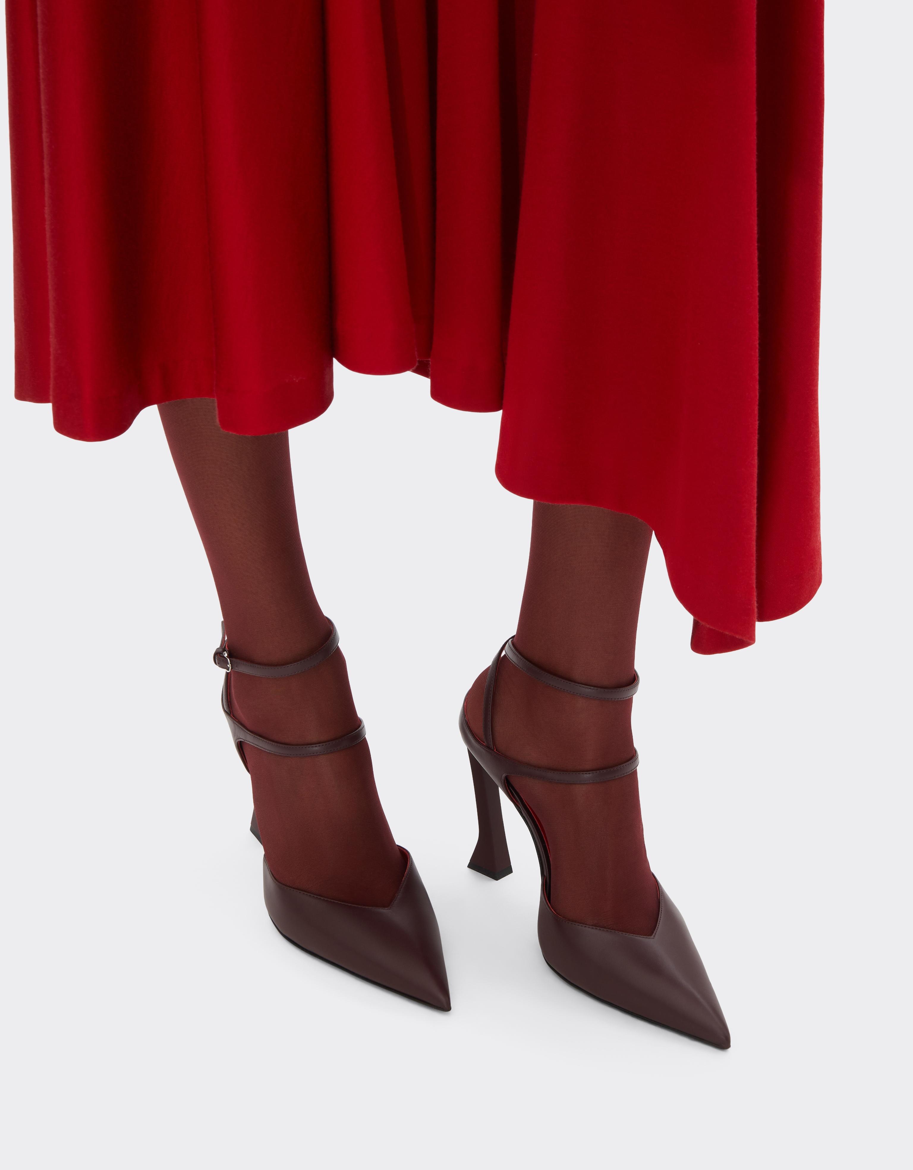 Semi-matt leather slingback with high heel