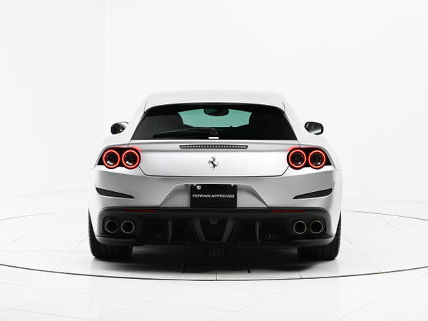 日本で販売中の最寄りのフェラーリ認定中古車 | Ferrari.com