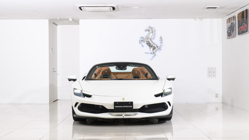 日本で販売中の最寄りのフェラーリ認定中古車 GTC4Lusso | Ferrari.com