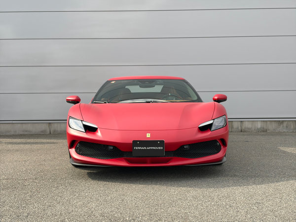 日本で販売中の最寄りのフェラーリ認定中古車 | Ferrari.com