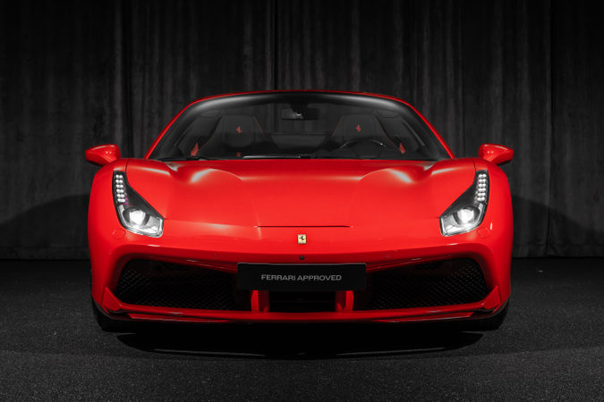 ノルウェーで販売中の最寄りのフェラーリ認定中古車 488 GTB | Ferrari.com