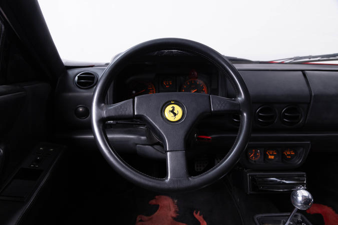Dubaiで販売中の最寄りのフェラーリ認定中古車512 TR | Ferrari.com