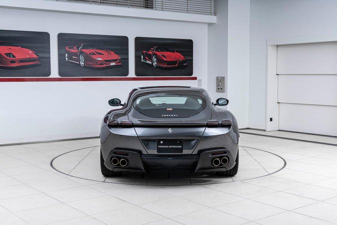 港区で販売中の最寄りのフェラーリ認定中古車Ferrari Roma | Ferrari.com