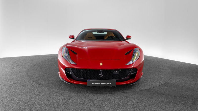 ドイツで販売中の最寄りのフェラーリ認定中古車 | Ferrari.com