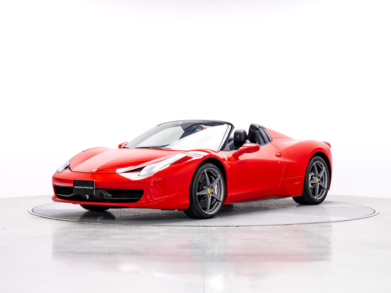 横浜市 日本における中古車458 Spider 2015販売についての詳細