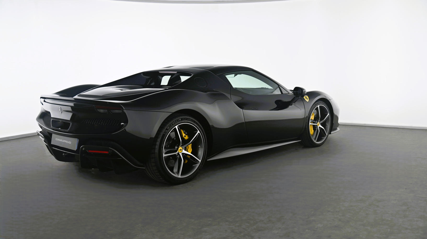 Limonestにおける中古車296 GTB 2023販売についての詳細 Limonestにおける中古車296 GTB 2023販売についての詳細
