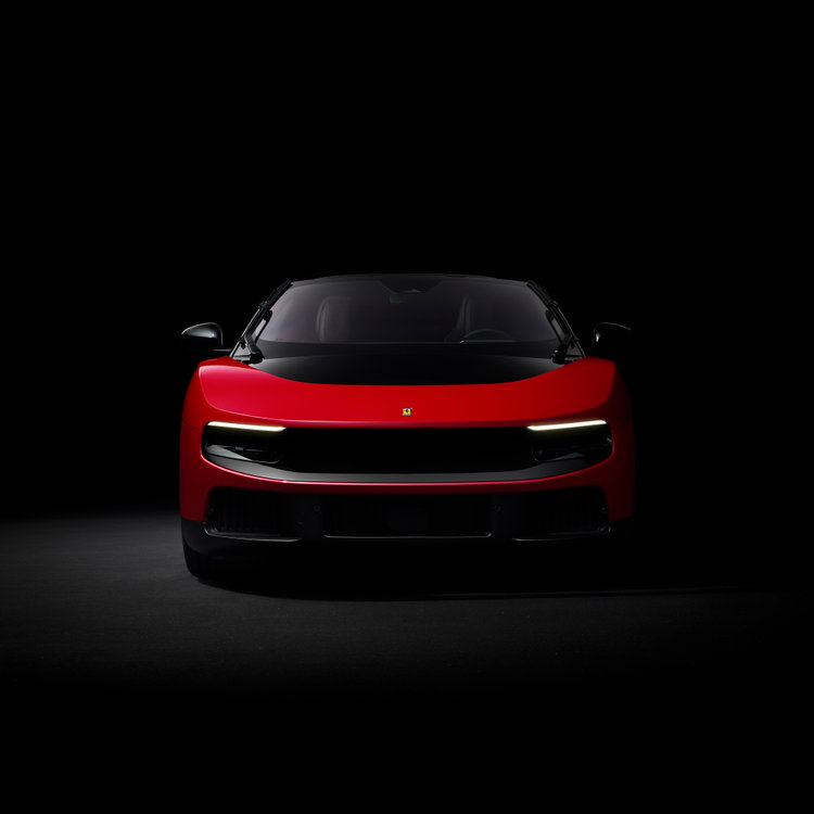 Ferrari Luce - Ferrari.com