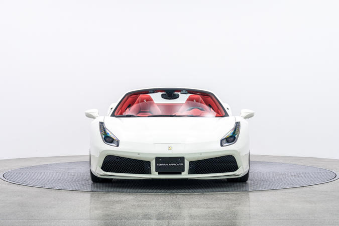 フェラーリ認定中古車：販売中のフェラーリ中古車があなたをお待ちして