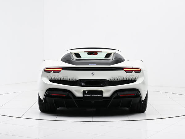 【未使用 美品】Ferrariフェラーリowners EMILIAROMAGNA 日本で販売中の最寄りのフェラーリ認定中古車 | Ferrari.com