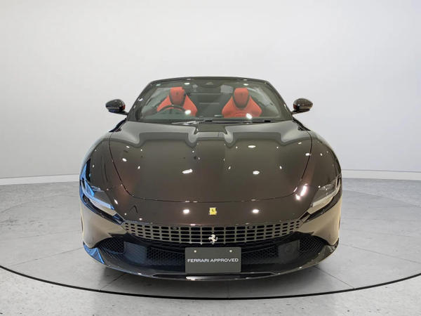 日本で販売中の最寄りのフェラーリ認定中古車 Ferrari Roma Spider