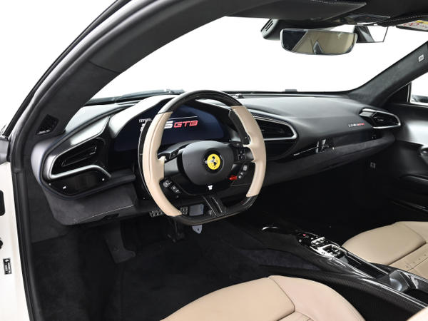 法拉利认证的易手车在Chuo-ku, Osaka-shi 出售| Ferrari.com