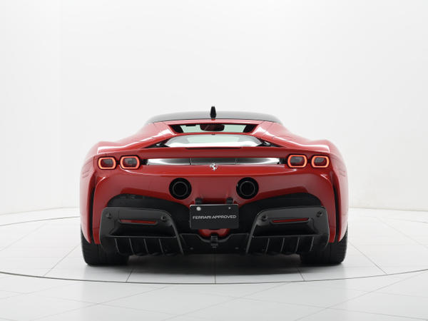 Ferrari SF90 Stradale