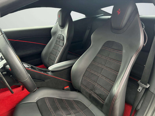 日本で販売中の最寄りのフェラーリ認定中古車 Ferrari Roma | Ferrari.com