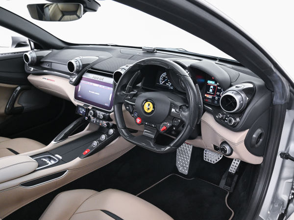 Chikusaku Nagoya-Shi Japan で販売中のフェラーリ中古車 | 正規