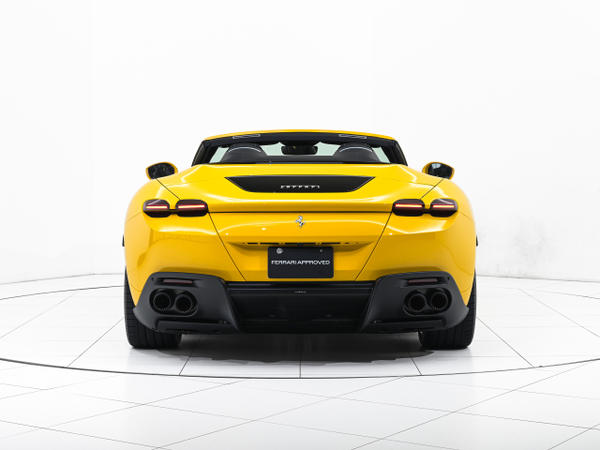Tokyo, Minato-ku で販売中のフェラーリ中古車 | 正規ディーラー