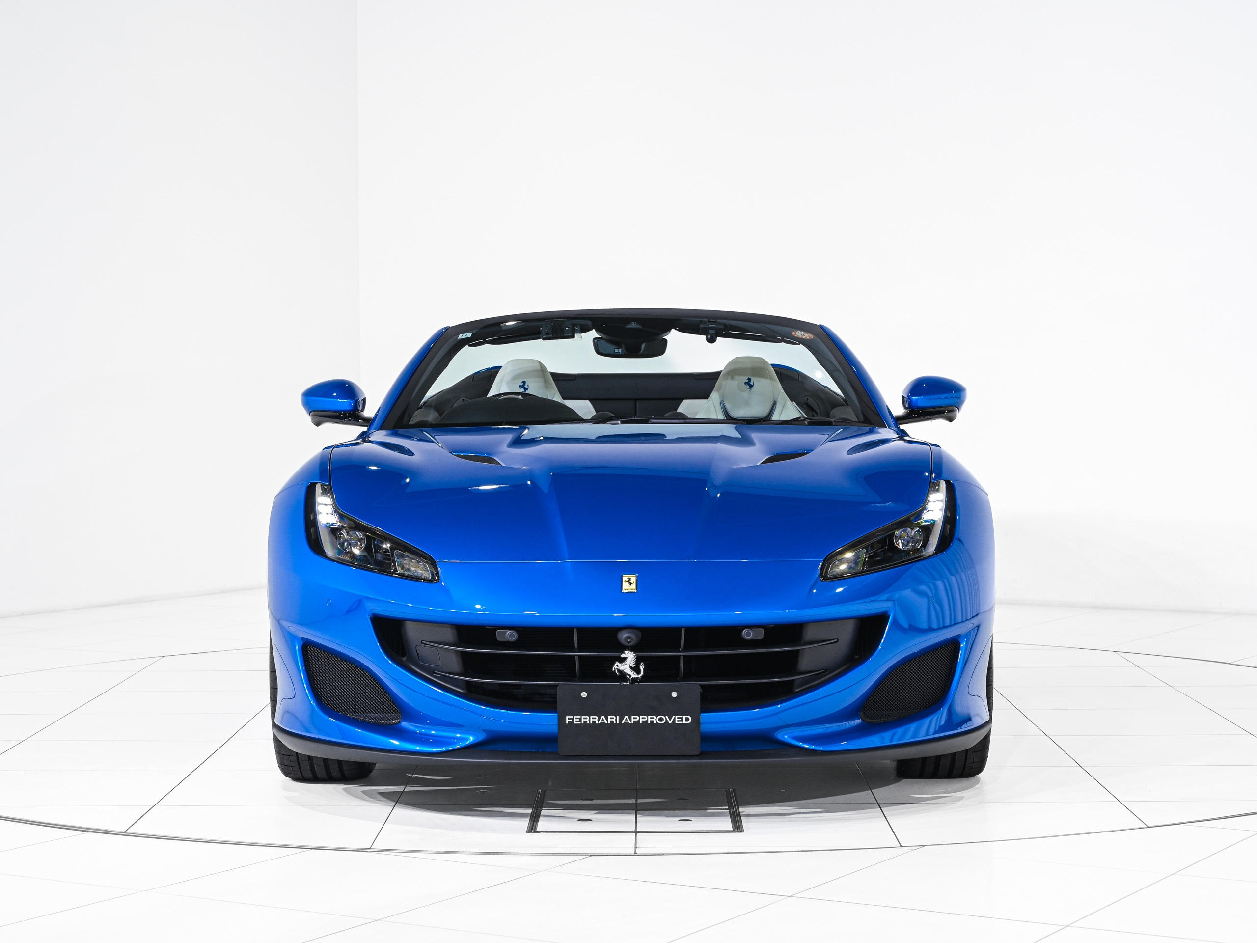 Cornes Osaka Showroom | Chuo-ku, Osaka-shi,のフェラーリ正規ディーラー