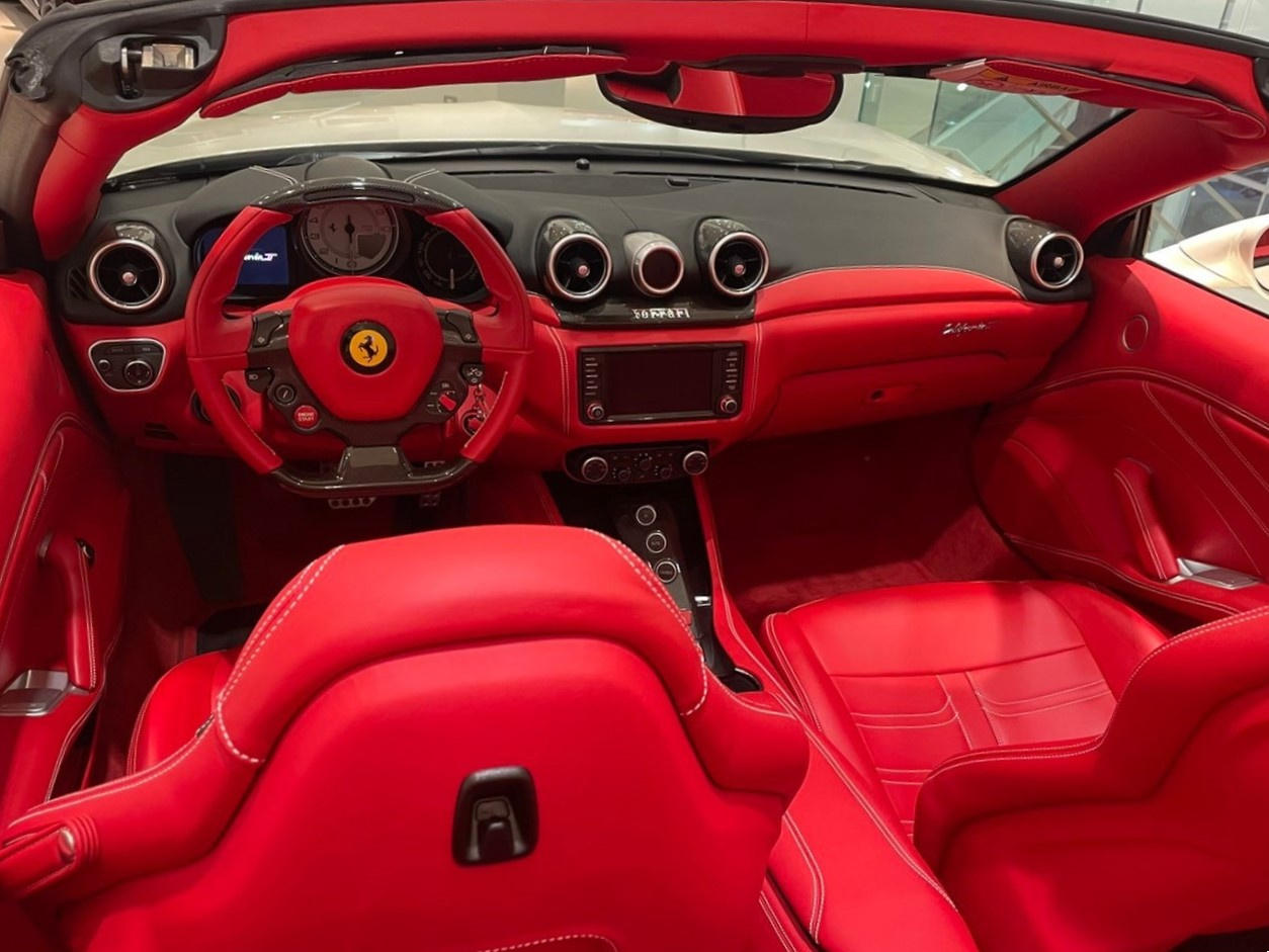 2015 Ferrari California T for Sale in Shizuoka-shi Japan