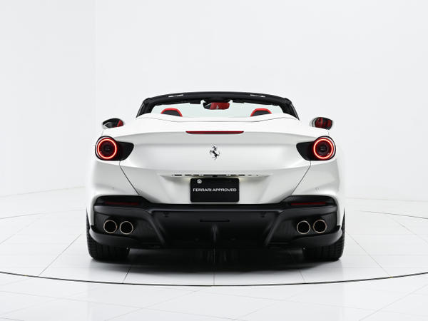 【未使用 美品】Ferrariフェラーリowners EMILIAROMAGNA 未使用 美品】Ferrariフェラーリowners EMILIAROMAGNA