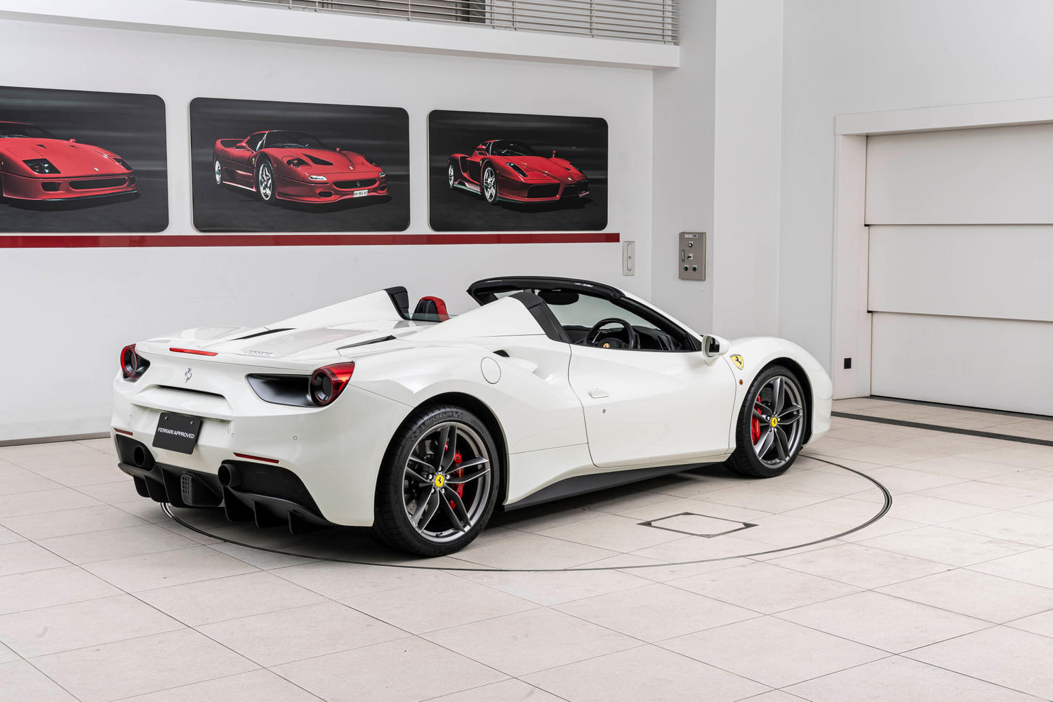 Ferrari 488 SPIDER シャーシ番号234530 Ferrari 488 SPIDER シャーシ番号234530