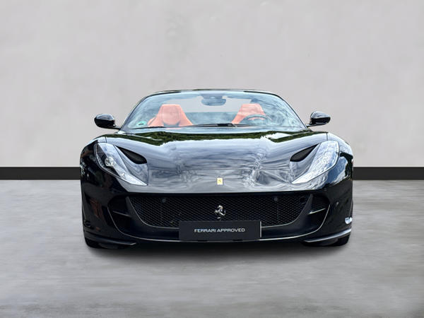 ドイツで販売中の最寄りのフェラーリ認定中古車 812 GTS | Ferrari.com