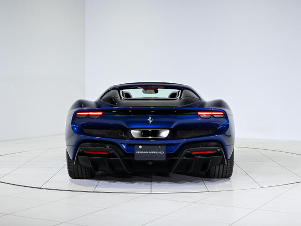 【未使用 美品】Ferrariフェラーリowners EMILIAROMAGNA image?src=Images/live/2017-10/
