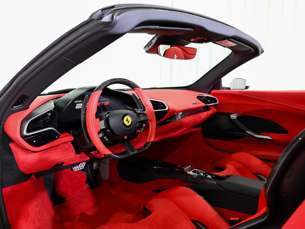 大阪市中央区で販売中の最寄りのフェラーリ認定中古車 | Ferrari.com