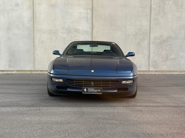 イタリアで販売中の最寄りのフェラーリ認定中古車 456 GT | Ferrari.com