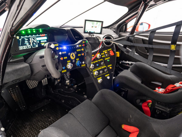 日本で販売中の最寄りのフェラーリ認定中古車 488 Challenge | Ferrari.com