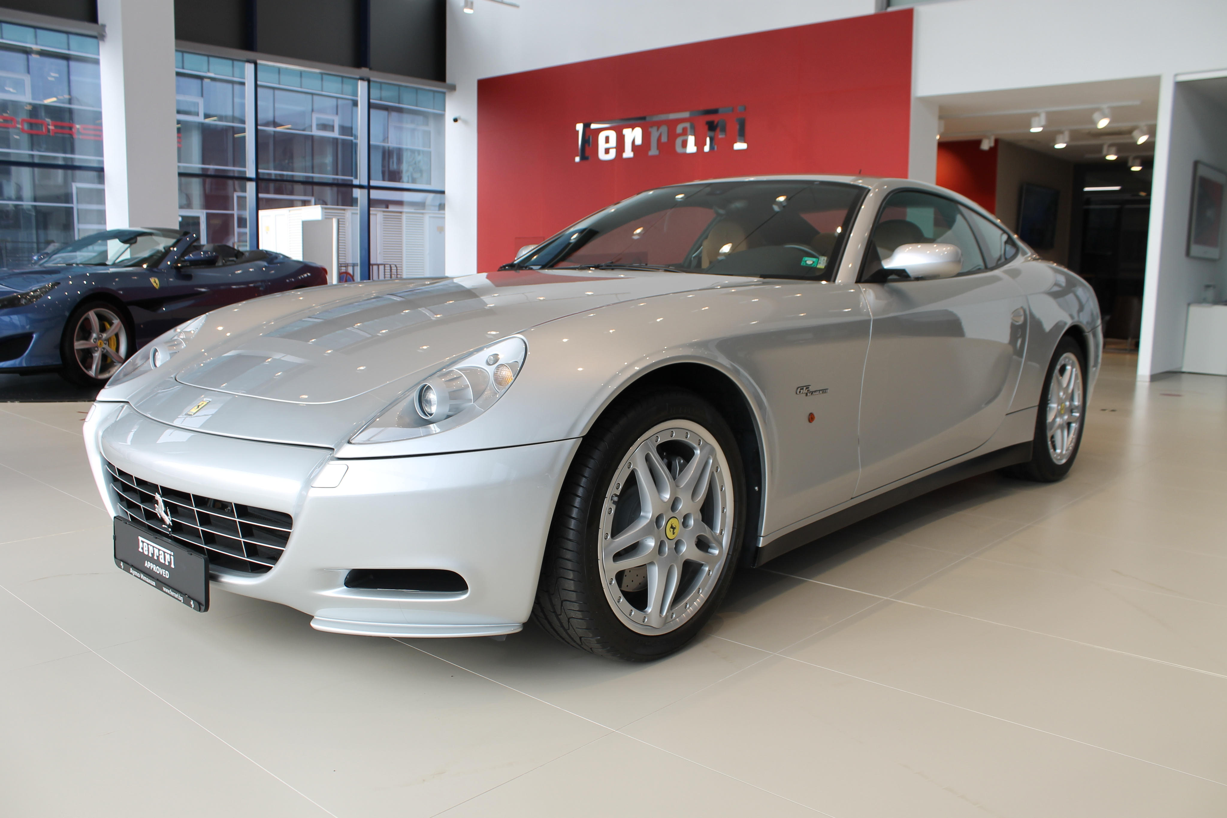 ZFFAY54B000140842_E_L3?quality=auto-high
