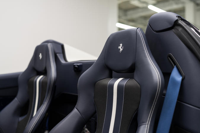 488 Pista Spider for sale near you in Japan | Ferrari Approved
