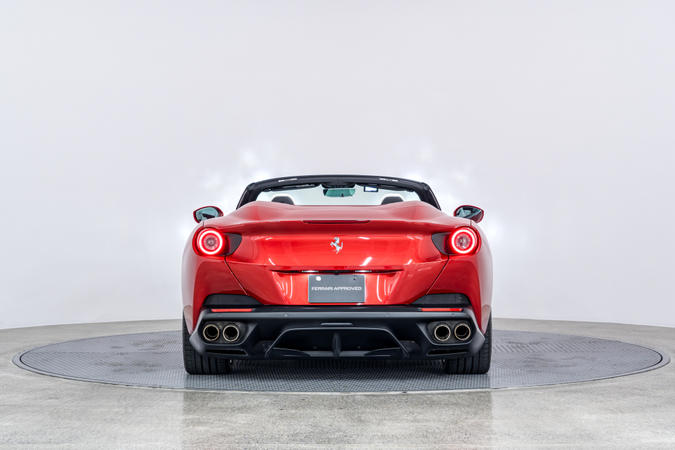 フェラーリ認定中古車：販売中のフェラーリ中古車があなたをお待ちして