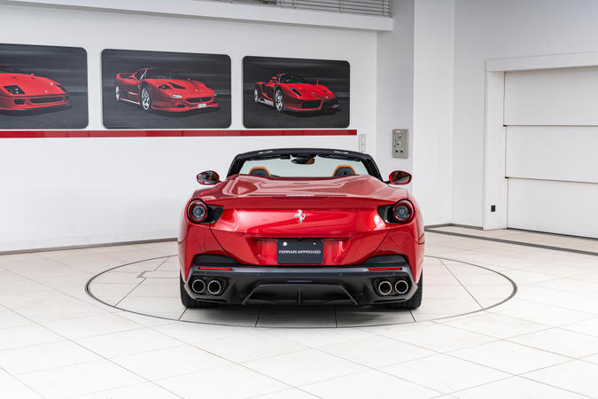 Ferrari フェラーリ 「Private View」オーナー向けCD 貧しい