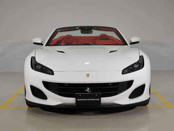 非売品 Ferrari フェラーリ ポルトローナフラウ 純正車検証入れ 未使用品 非売品 Ferrari フェラーリ ポルトローナフラウ 純正車検証入れ