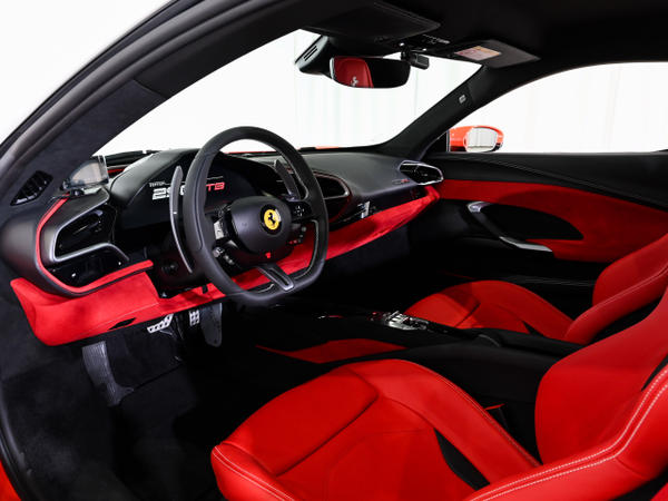 kimi フェラーリ クロスバイク CR-D Ferrari 大阪市 kimi様専用 フェラーリ クロスバイク CR-D Ferrari 大阪市