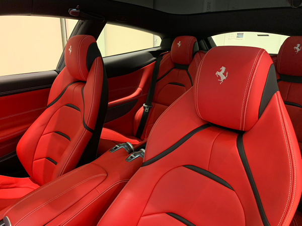 Shizuoka Shi で販売中のフェラーリ中古車 正規ディーラー Auto Speciale