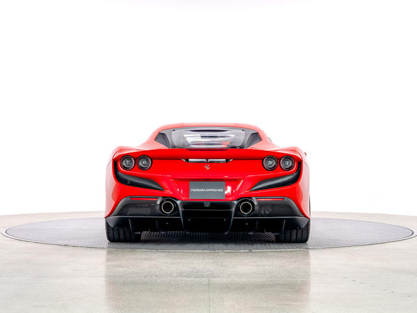 日本で販売中の最寄りのフェラーリ認定中古車 | Ferrari.com